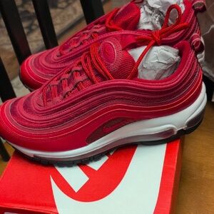Nike Red Air Max 98